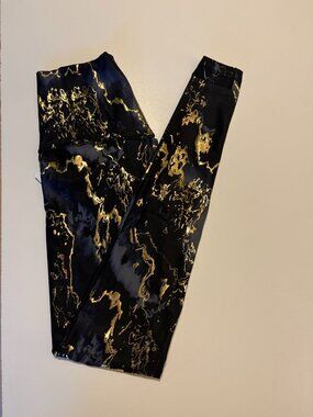 Old Navy Powersoft Extra High-Rise Leggings Go Dry TALL